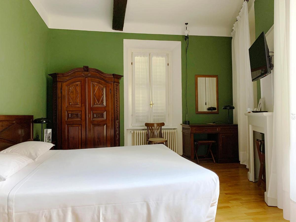 Albergo Bologna Βαρέζε Εξωτερικό φωτογραφία