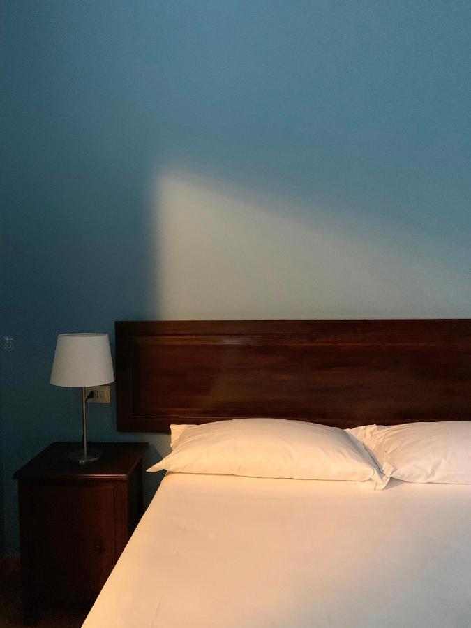 Albergo Bologna Βαρέζε Εξωτερικό φωτογραφία