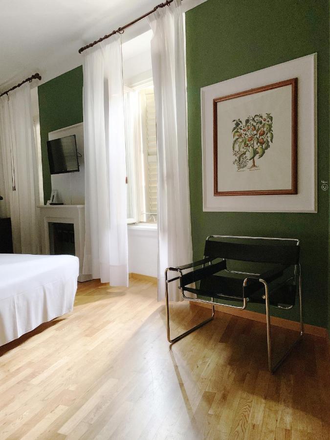 Albergo Bologna Βαρέζε Εξωτερικό φωτογραφία