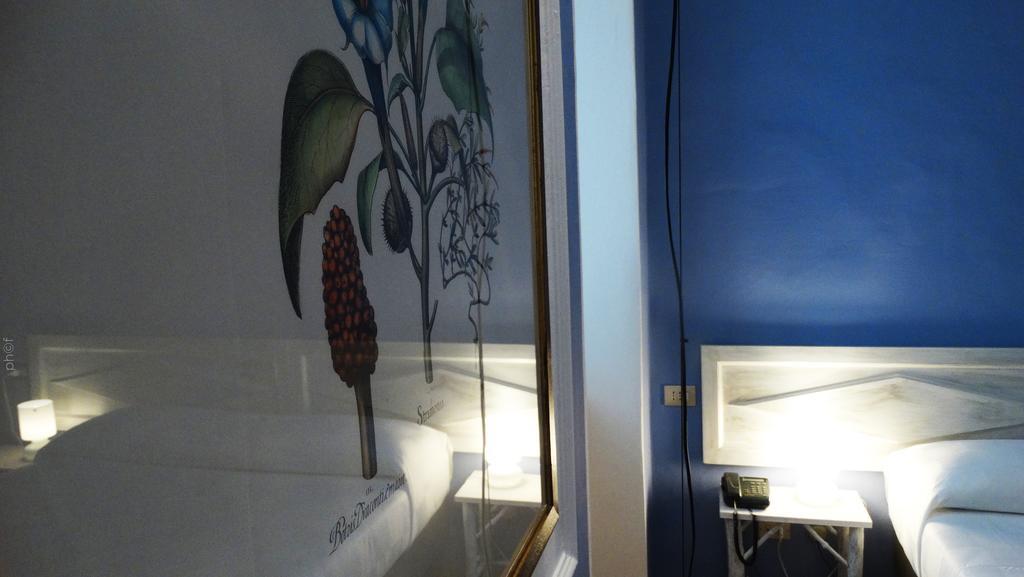 Albergo Bologna Βαρέζε Εξωτερικό φωτογραφία