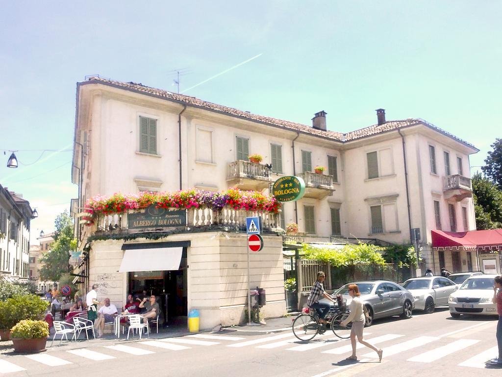 Albergo Bologna Βαρέζε Εξωτερικό φωτογραφία